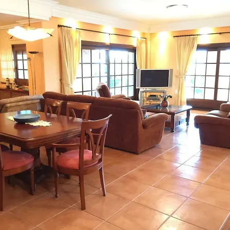Merce Villa Botarell